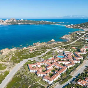 Mangia's Santa Teresa Sardinia, Curio Collection By Hilton Station touristique